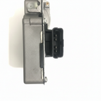 Front Windshield Wiper Motor for Peugeot 307 wiper motor close-up of motor shaft and gear mechanism